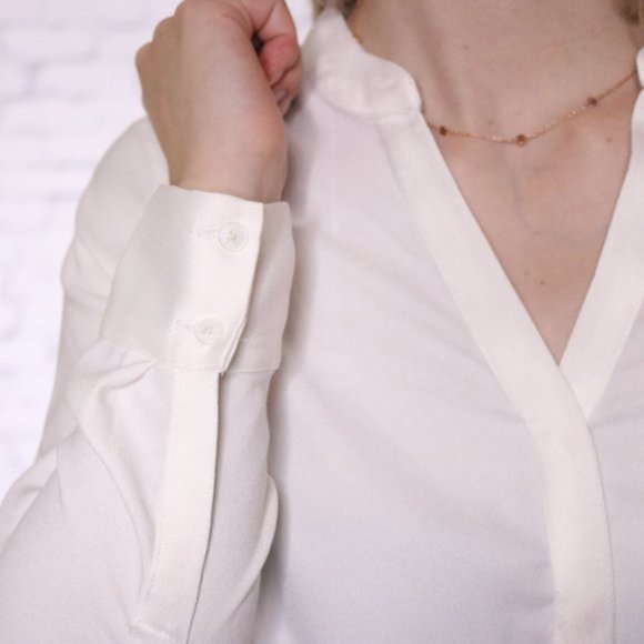 NWT Halston long sleeve high low white blouse r3 - Picture 6 of 9